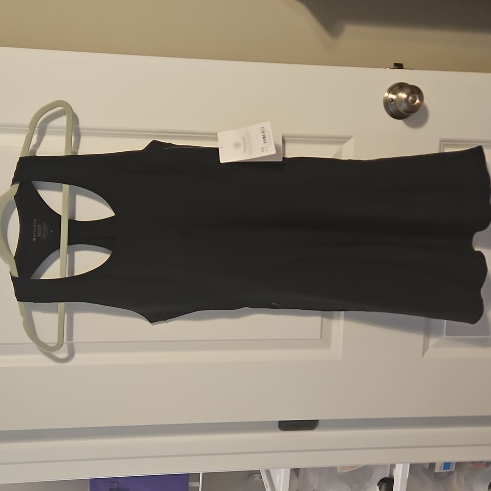 Athleta Levitate dress - medium- new with tags